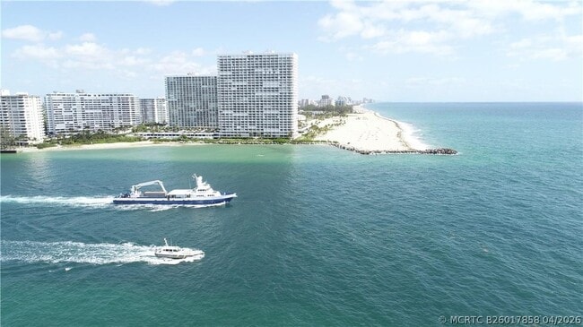 Building Photo - 2200 S Ocean Ln