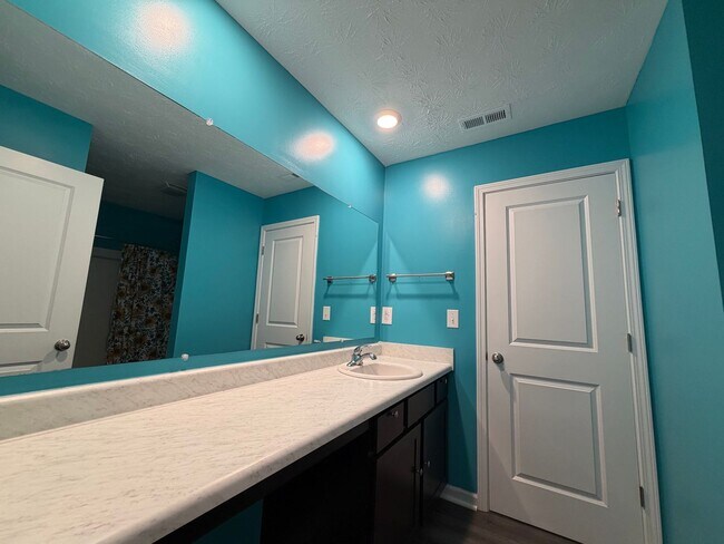 Building Photo - Newly Built 4-Bedroom Home for Rent in Old Heritage Neighborhood – Shelbyville, KY