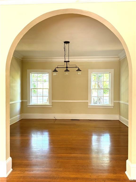 Building Photo - 46 Delmont Dr NE
