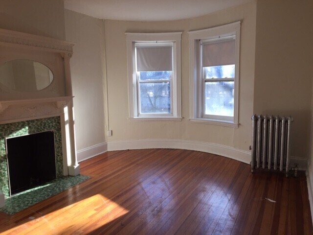 Building Photo - 1715 Commonwealth Avenue