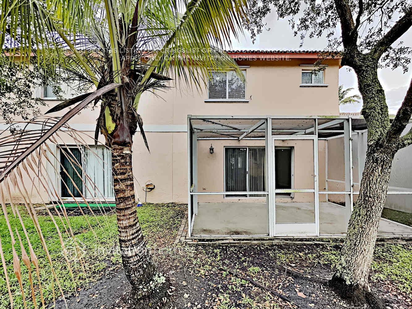Building Photo - 861 NW 208th Dr