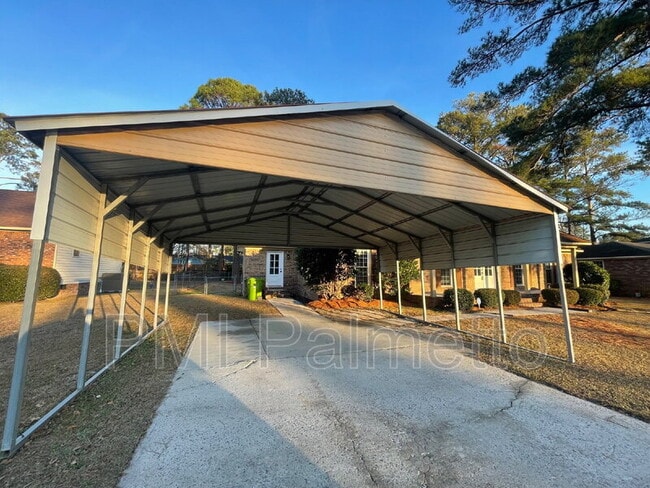 Building Photo - 2816 Wales Rd