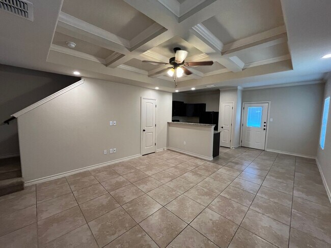 Building Photo - 7011 Micayla Cv