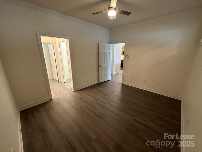 Building Photo - 6277 Alyssum Pl