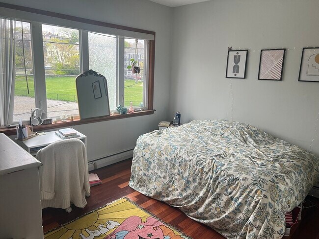 Building Photo - 34 Summer St