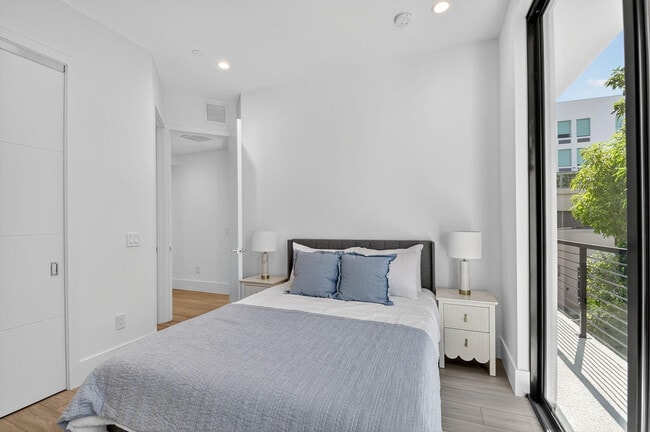 Building Photo - 204 Osceola Park Ln