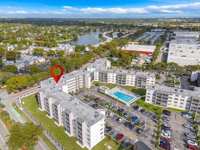 Building Photo - 14180 SW 84th St