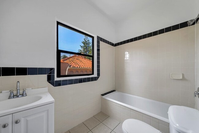 Floorplan - Beachwood Apartments