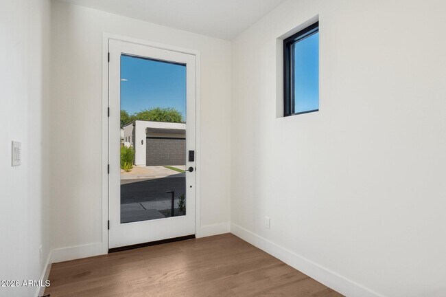 Building Photo - 6306 N 10th Dr