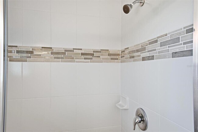 Building Photo - 18 Whetstone Ln