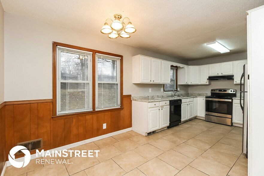 Building Photo - 8617 E 114th Terrace