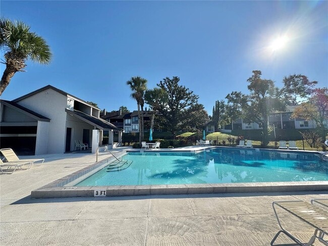 Building Photo - 120 Olive Tree Cir