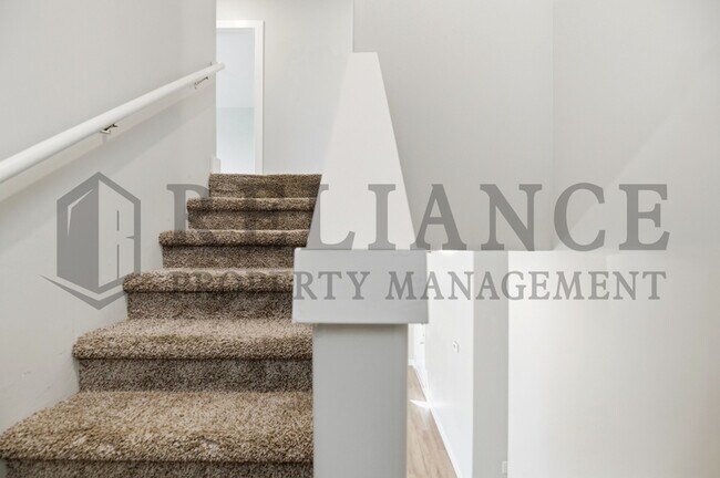 Building Photo - 4515 E 45th St N