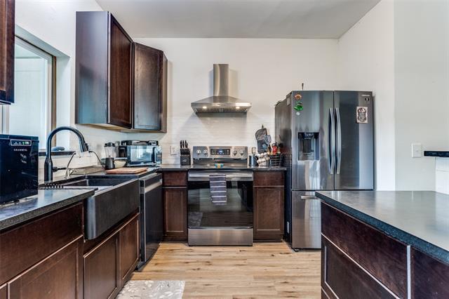 Building Photo - 803 Greene Way