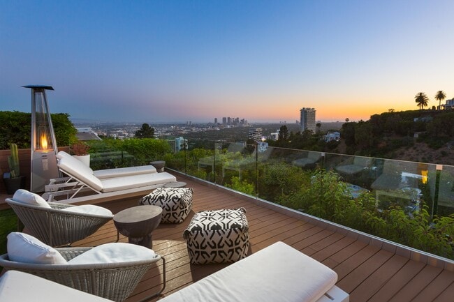 Building Photo - 1439 Devlin Dr