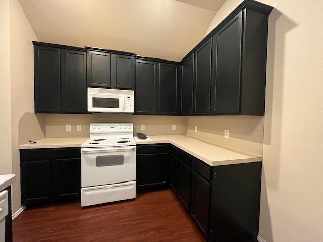 Building Photo - 621 Crystal Falls Dr
