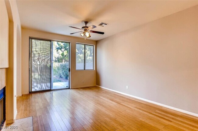 Building Photo - 3106 Maple Ridge Ct