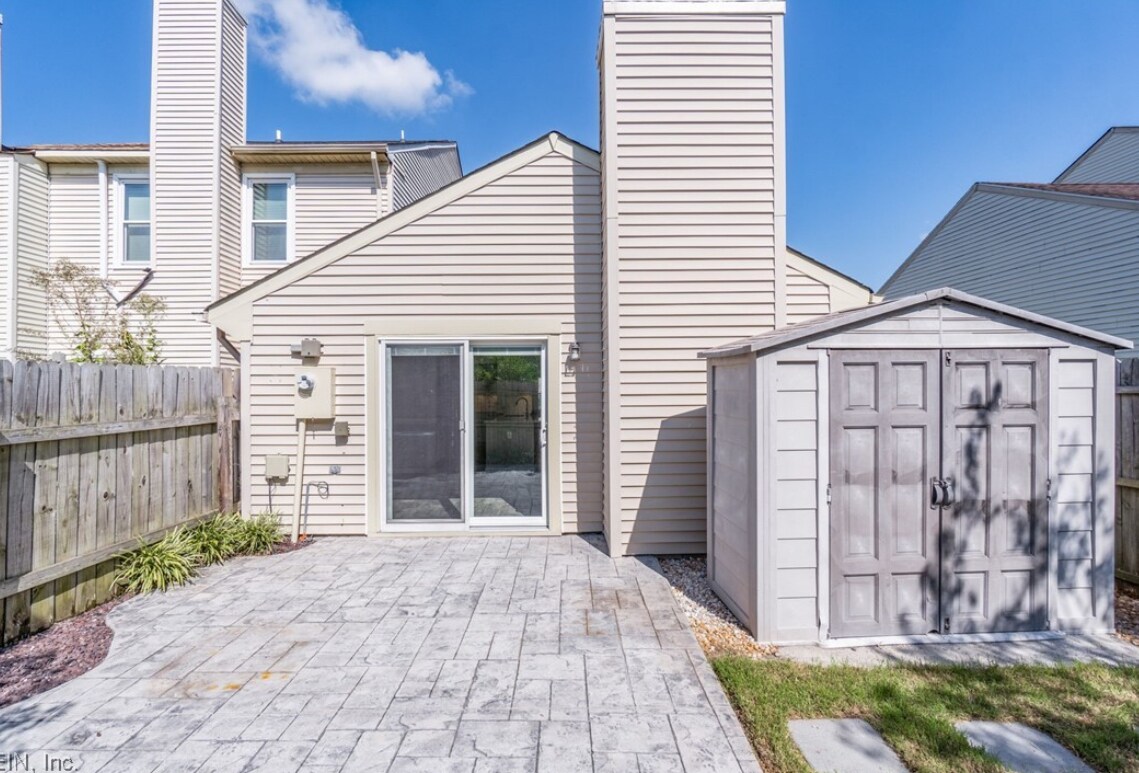 Building Photo - 4731 Marlwood Way