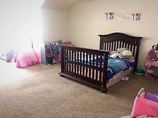 Building Photo - Coming soon - January 2026 Middletown - 3 bedroom, 2.5 bath townhome