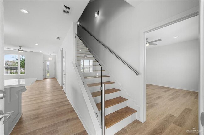 Building Photo - 700 S Tecate Dr