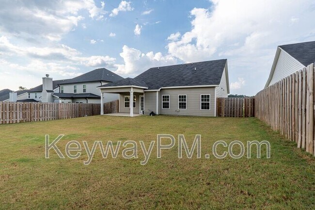Building Photo - 5921 Big Pond Trl