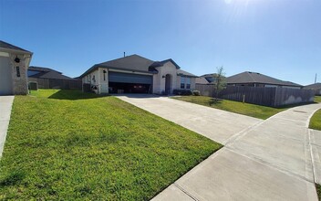 Building Photo - 31731 Hallington Hl Ln