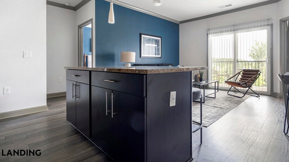 Building Photo - 11010 Northlake Landing Dr