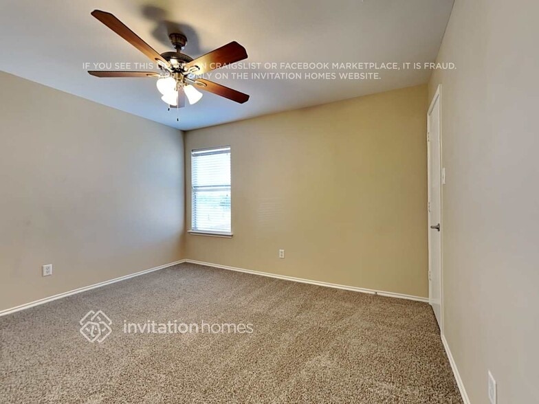 Building Photo - 1233 Juniper Ln