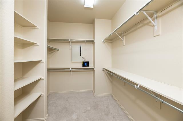 Building Photo - 7914 Bishop Rd