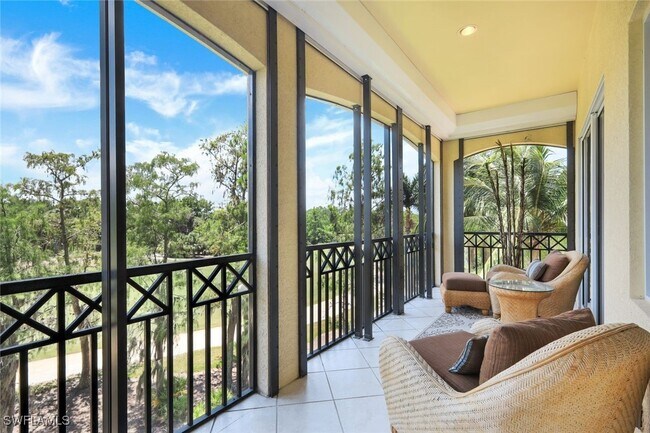 Building Photo - 2826 Tiburon Blvd E