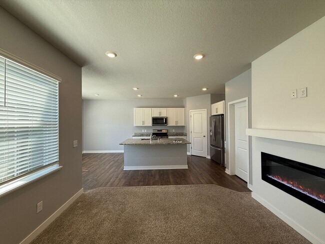 Building Photo - Comfort & Space Await in This Stunning 4BR Dayton Home