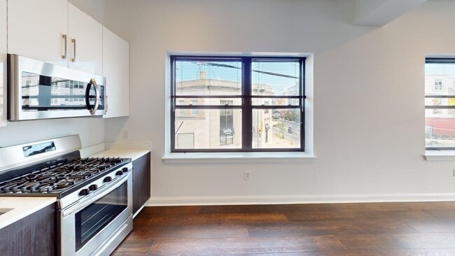 Floorplan - Ten Front