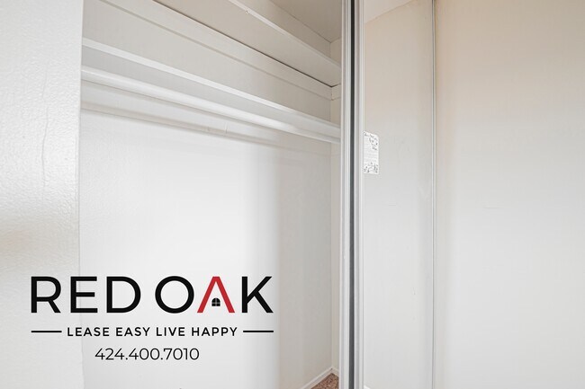 Building Photo - 861 Glencliff St