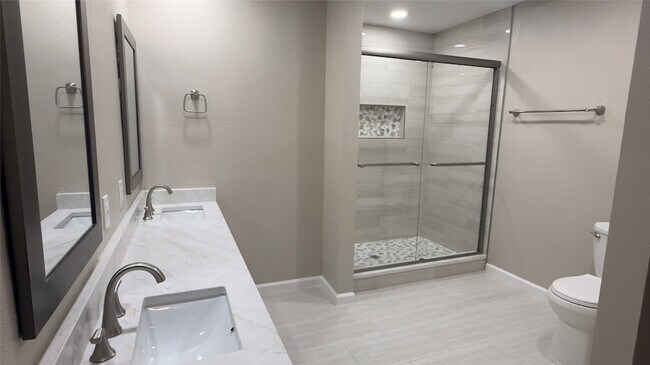 Building Photo - 1413 Colmar Dr