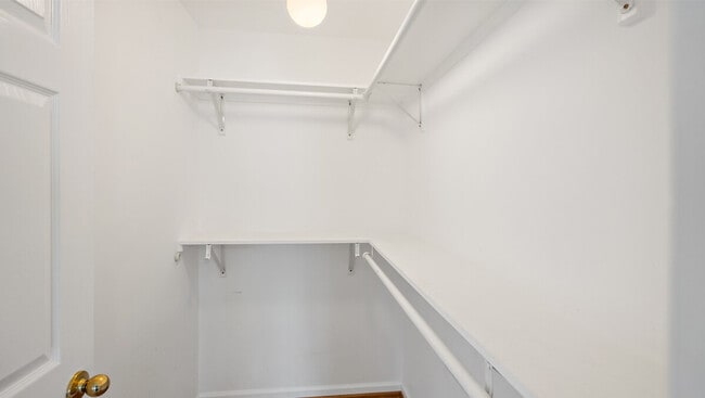 Building Photo - 6365 Columbia Pike