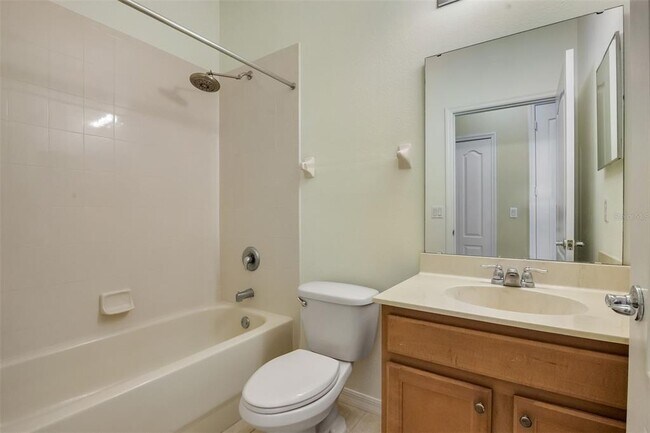 Building Photo - 12608 Iris Lake Dr