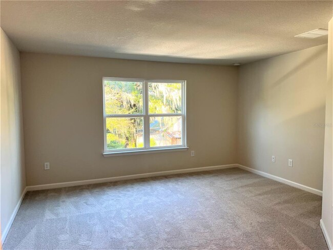 Building Photo - 2126 Laceflower Dr