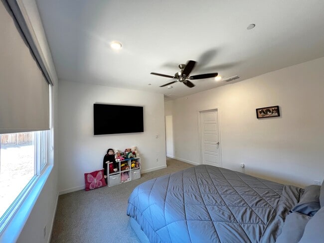 Building Photo - 3426 Brk Grv Ln