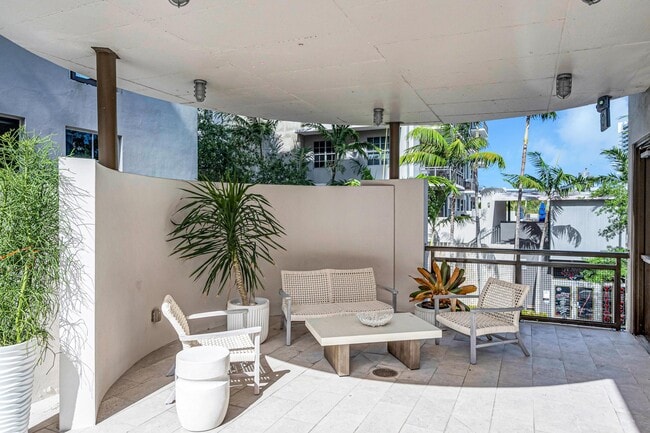 Building Photo - 411 NW 1st Ave