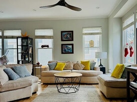 Building Photo - 3911 Elbert Ave