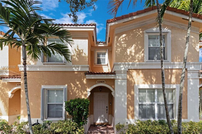 Building Photo - 12905 SW 31st Ct