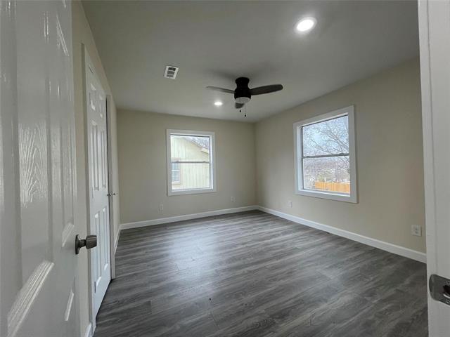 Building Photo - 326 Avenue J