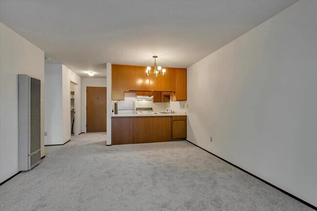 Building Photo - 106 Vista Prieta Ct