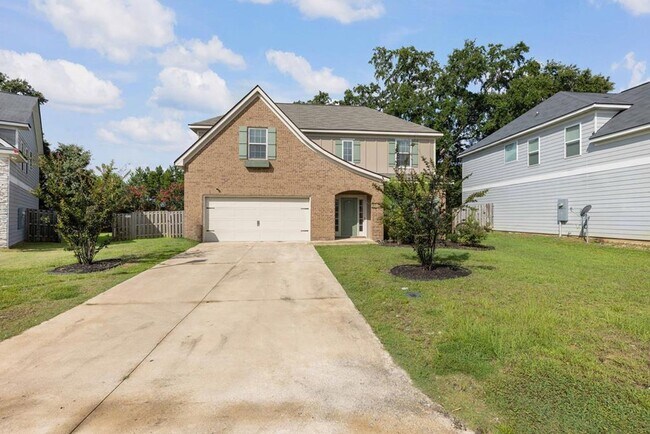 Building Photo - 112 White Oak Pl