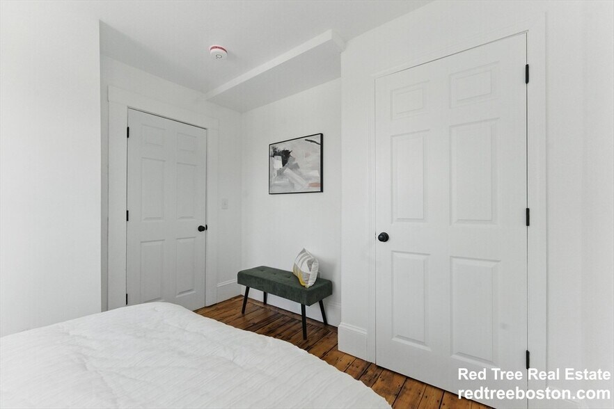 Building Photo - 80 Shirley St