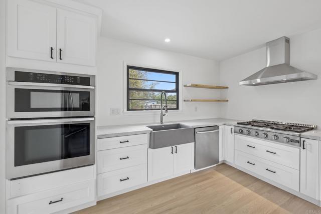 Building Photo - 1061 Buena Vista Way