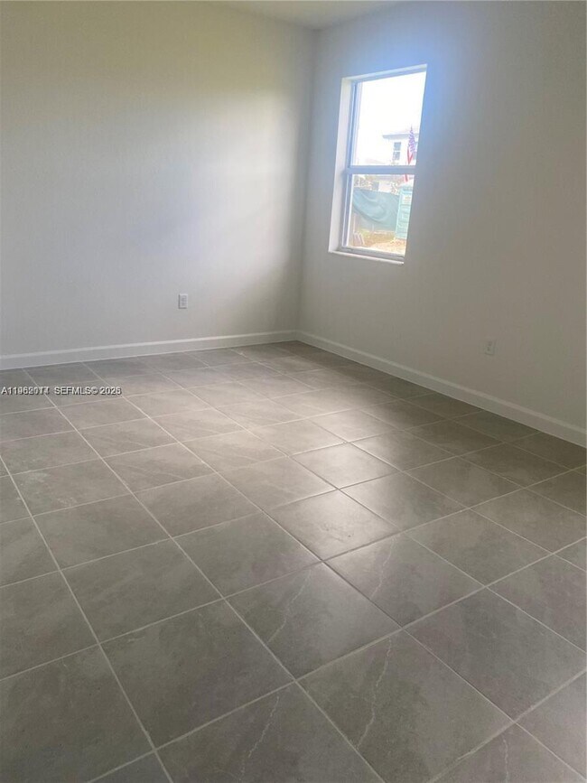 Building Photo - 28857 SW 163rd Ct