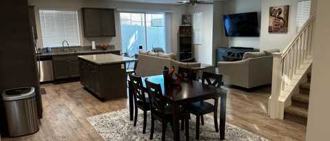 Building Photo - 215 Silver Fir Ct