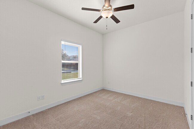 Building Photo - 3839 Balentine