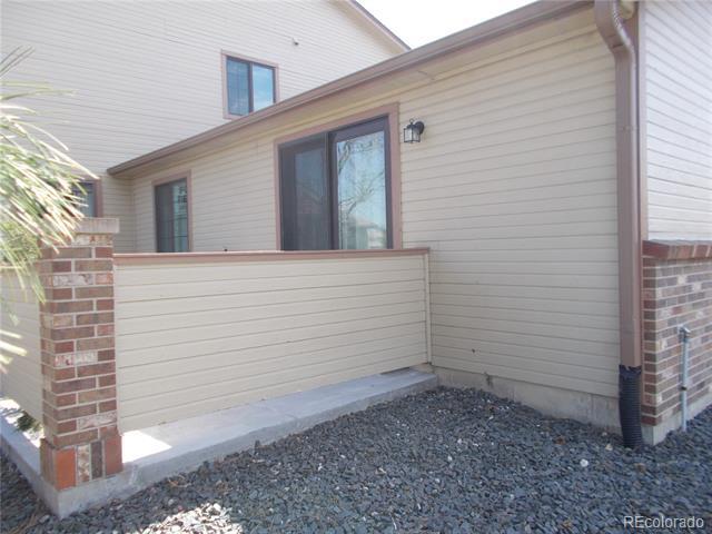 Building Photo - 9135 W Cedar Dr